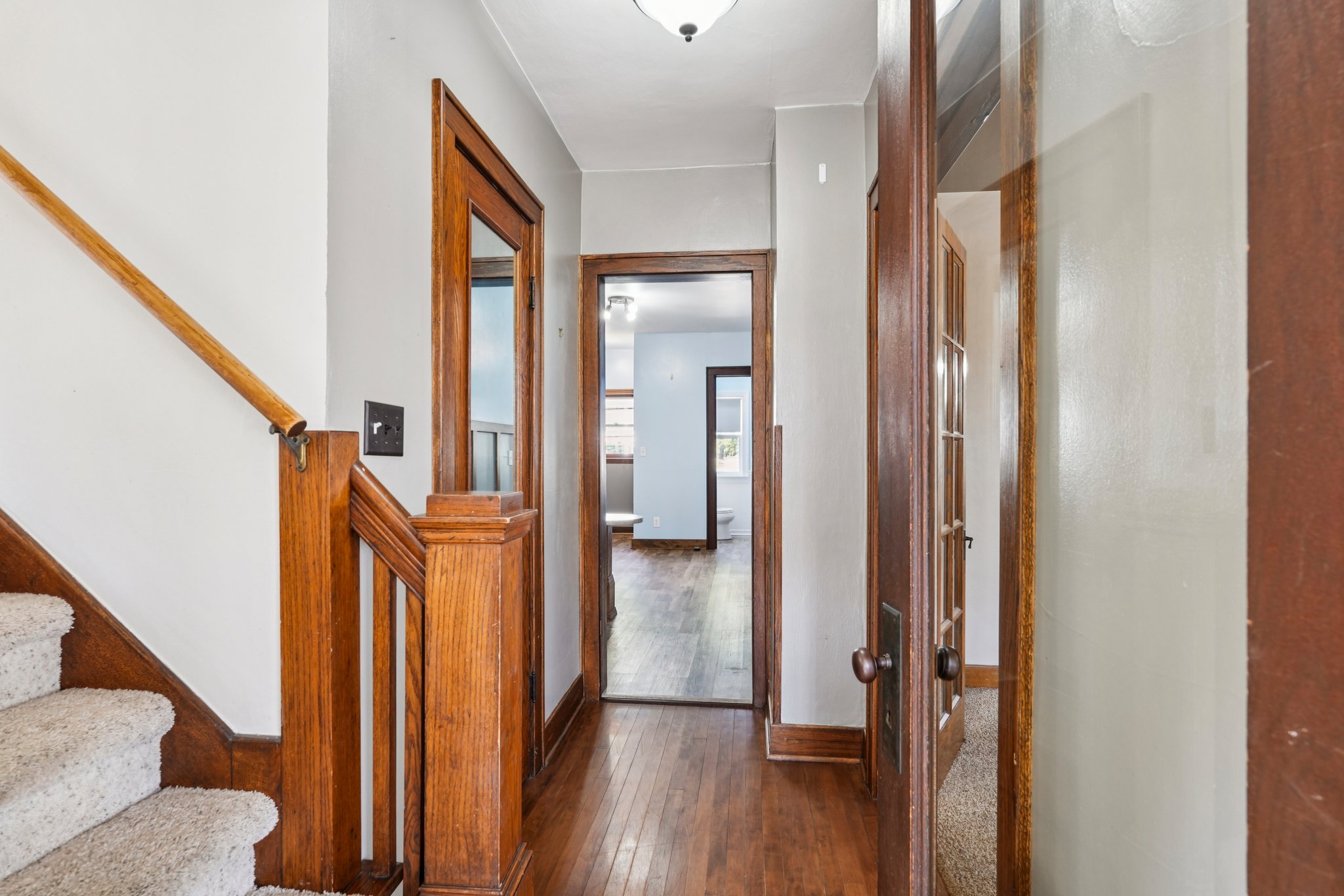 N 10th Ave-S1809-009.jpg