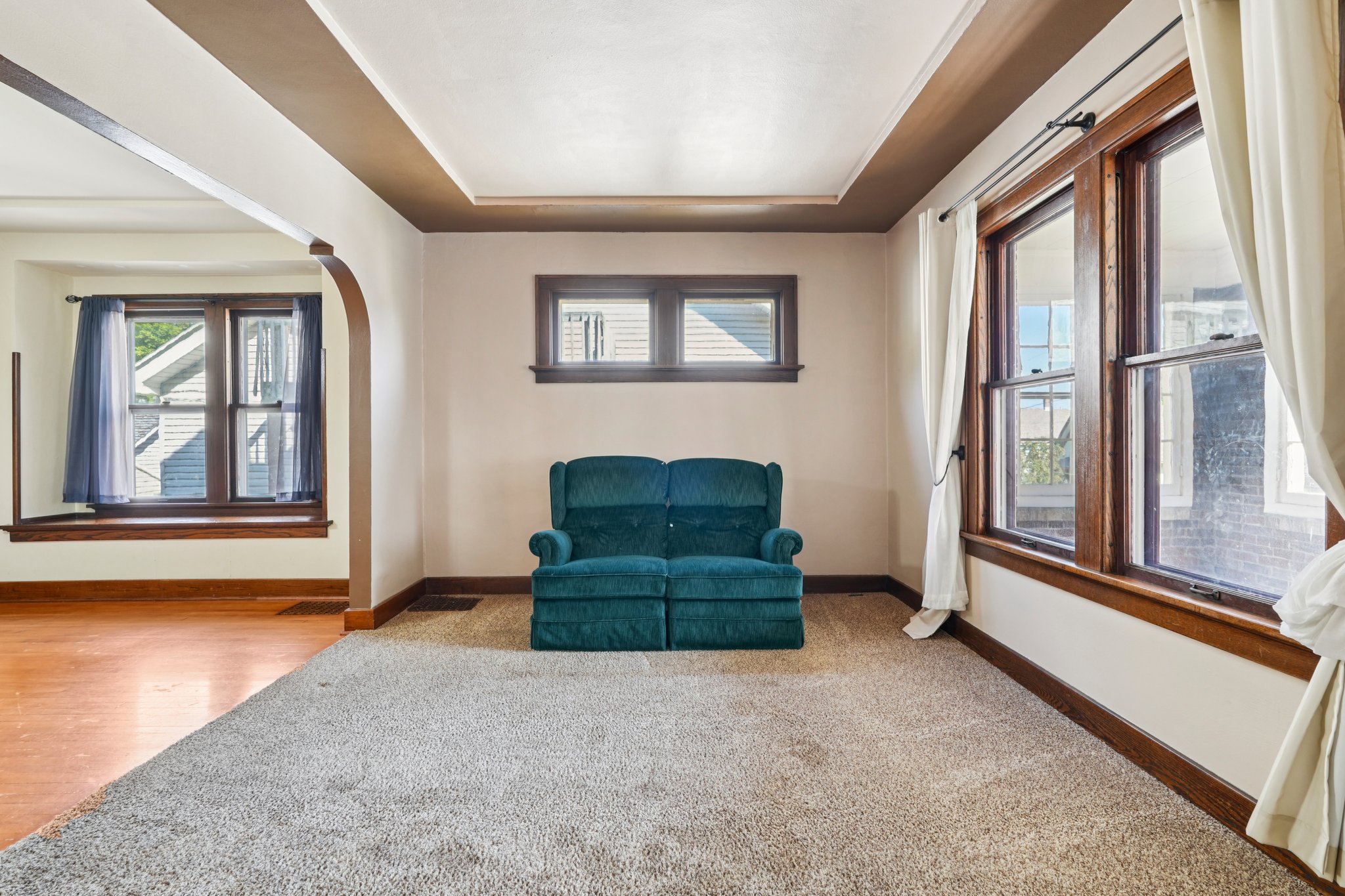 N 10th Ave-S1809-010.jpg