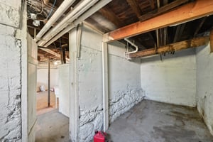 N Main St-102.jpg