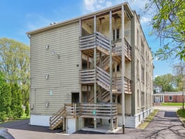N Main St-137.jpg