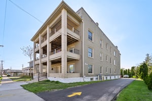 N Main St-150.jpg