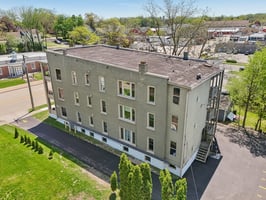 N Main St-160.jpg