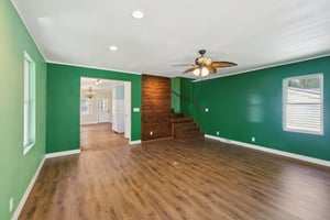 N Oakhill Ave-2405-008.jpg