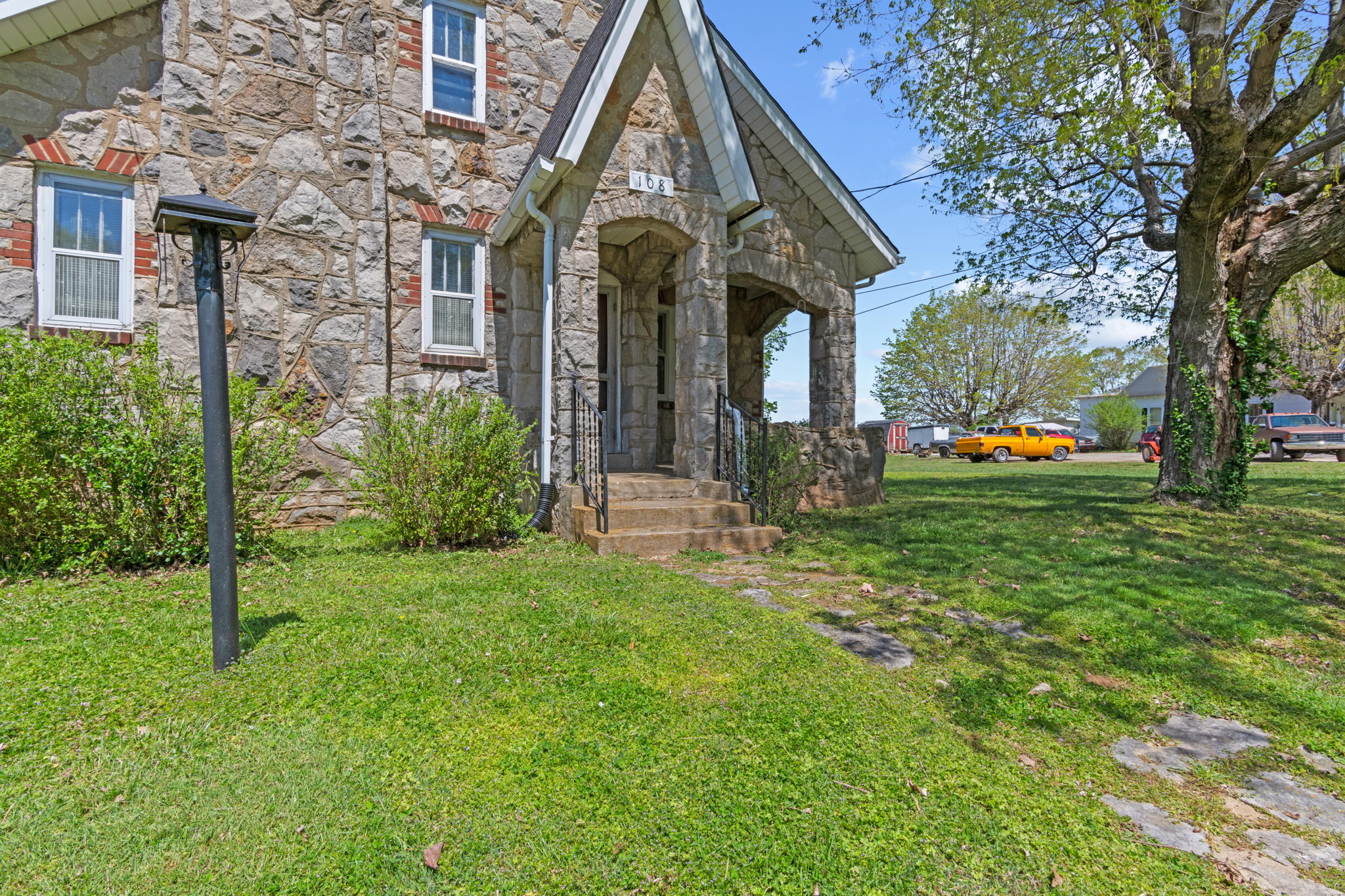 108 Old Westmoreland Rd, Portland, TN 37148, USA
