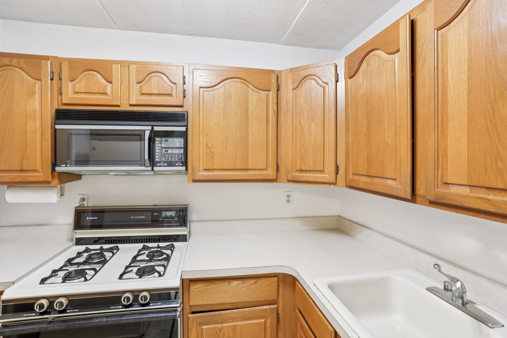 108 Sagamore Rd-S1911-017.jpg