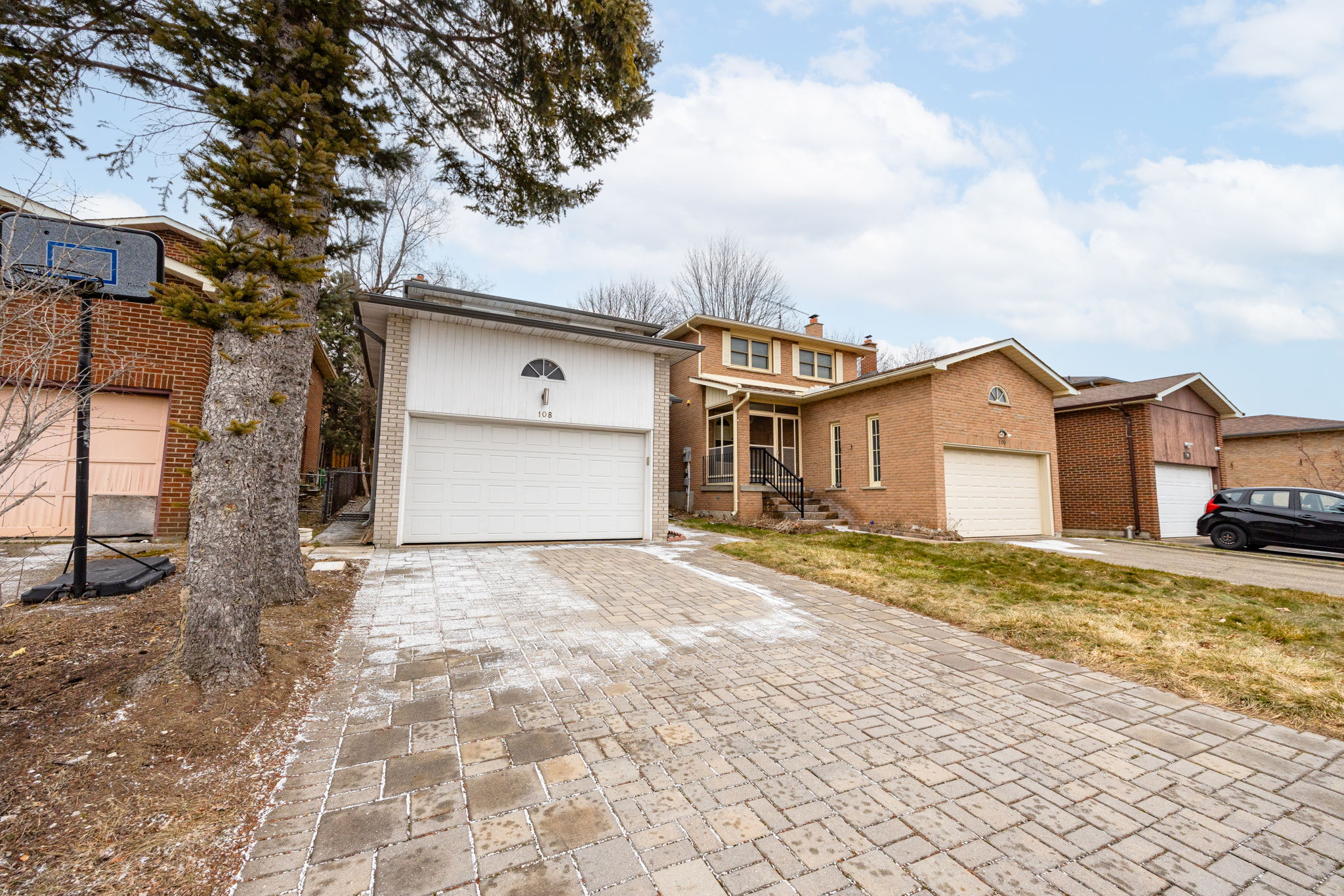 Markham property showcase — delivered property photograph 2