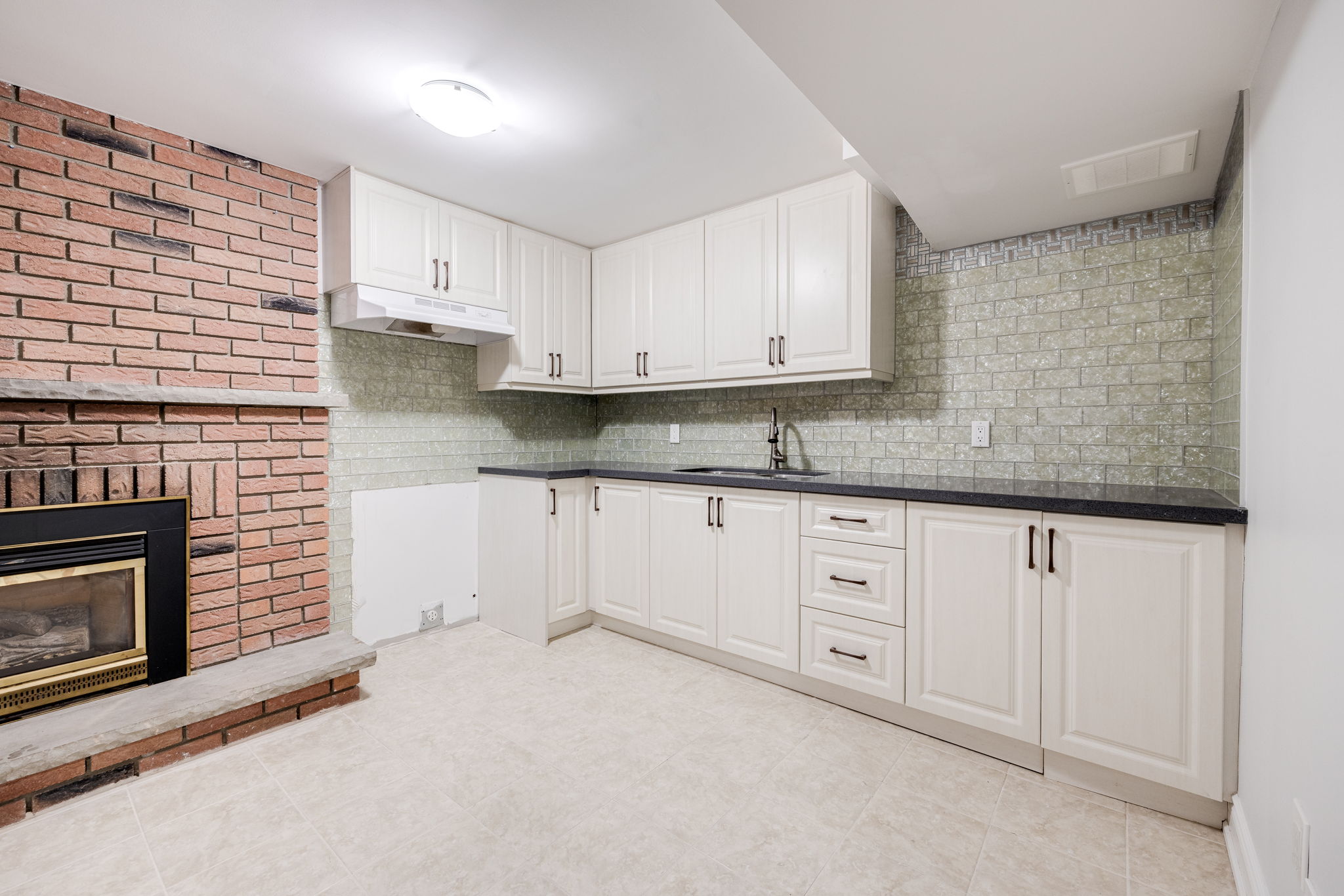 Markham property showcase — delivered property photograph 34
