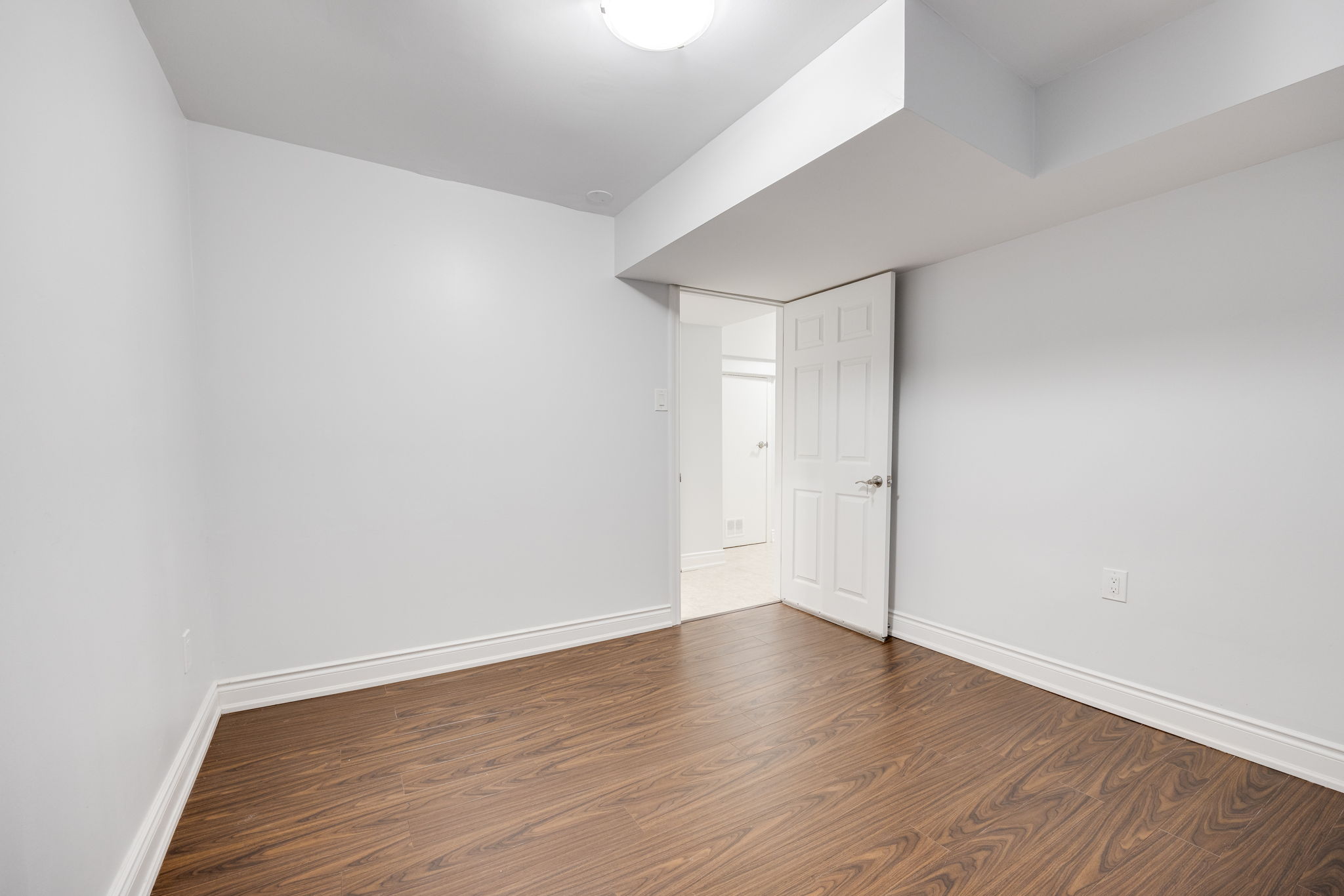 Markham property showcase — delivered property photograph 38