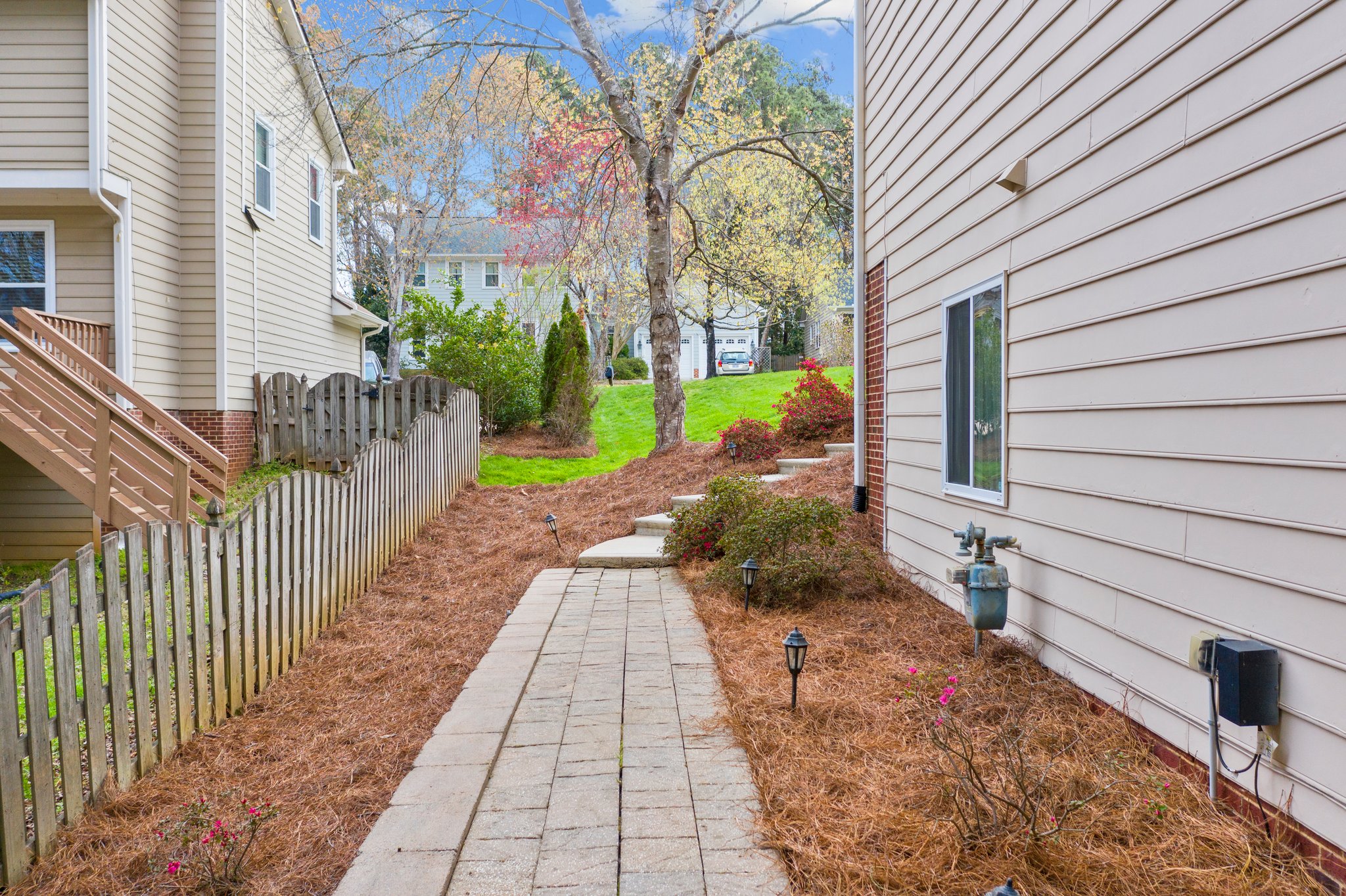 108 Swallow Hill Ct, Cary, NC 27513, USA Photo 31
