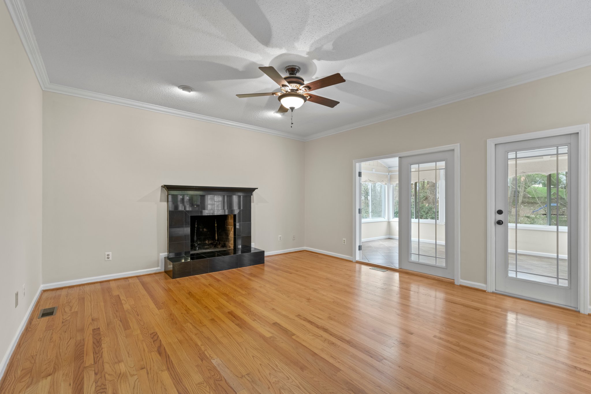 108 Swallow Hill Ct, Cary, NC 27513, USA Photo 42