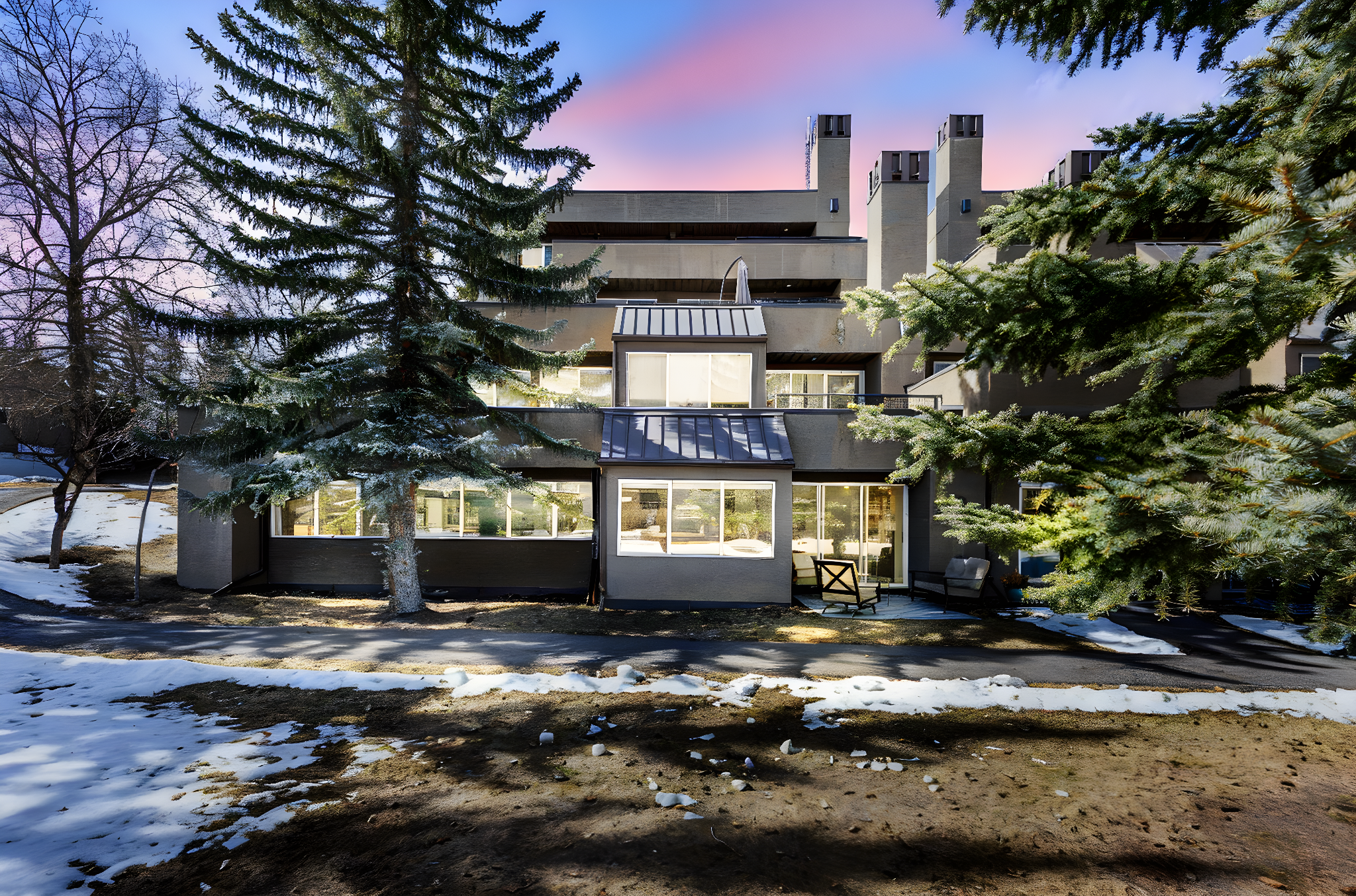 OpenDwelling_ 108 Village Heights SW, Calgary-31 day to dusk.jpeg