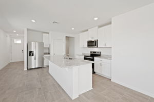 Tampa - Magnolia Bay - 108 Whiteland Bend - Lot 531 - 010