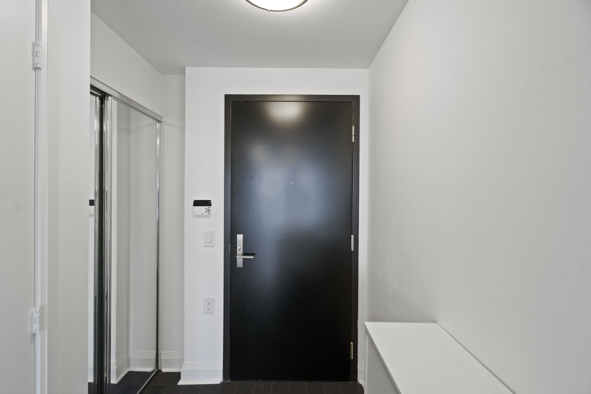1080 Bay St. 3201 Toronto, ON M5S 0A5