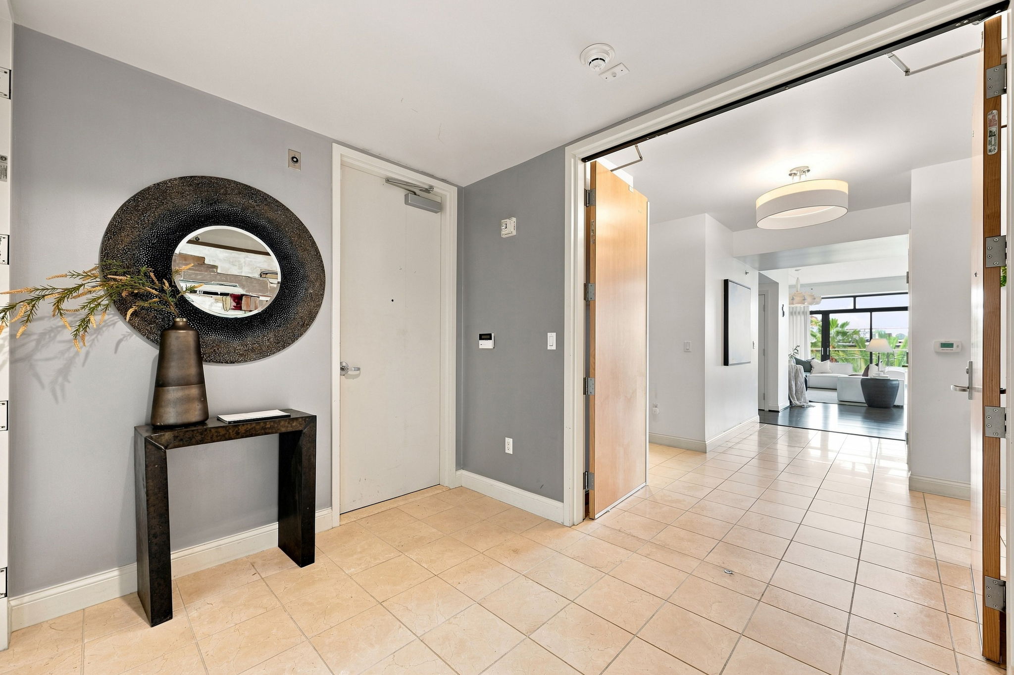 008_F8_10800 Wilshire Blvd 403