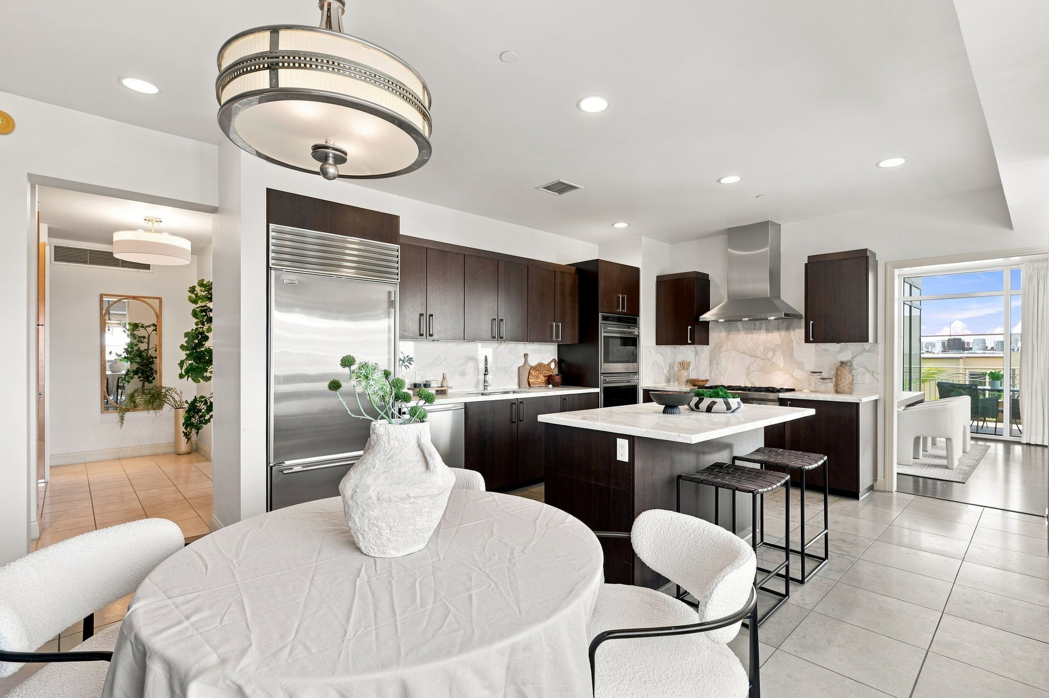 021_F8_10800 Wilshire Blvd 403
