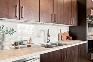 015_F8_10800 Wilshire Blvd 403