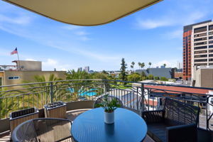 049_F8_10800 Wilshire Blvd 403