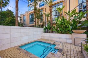 058_F8_10800 Wilshire Blvd 403