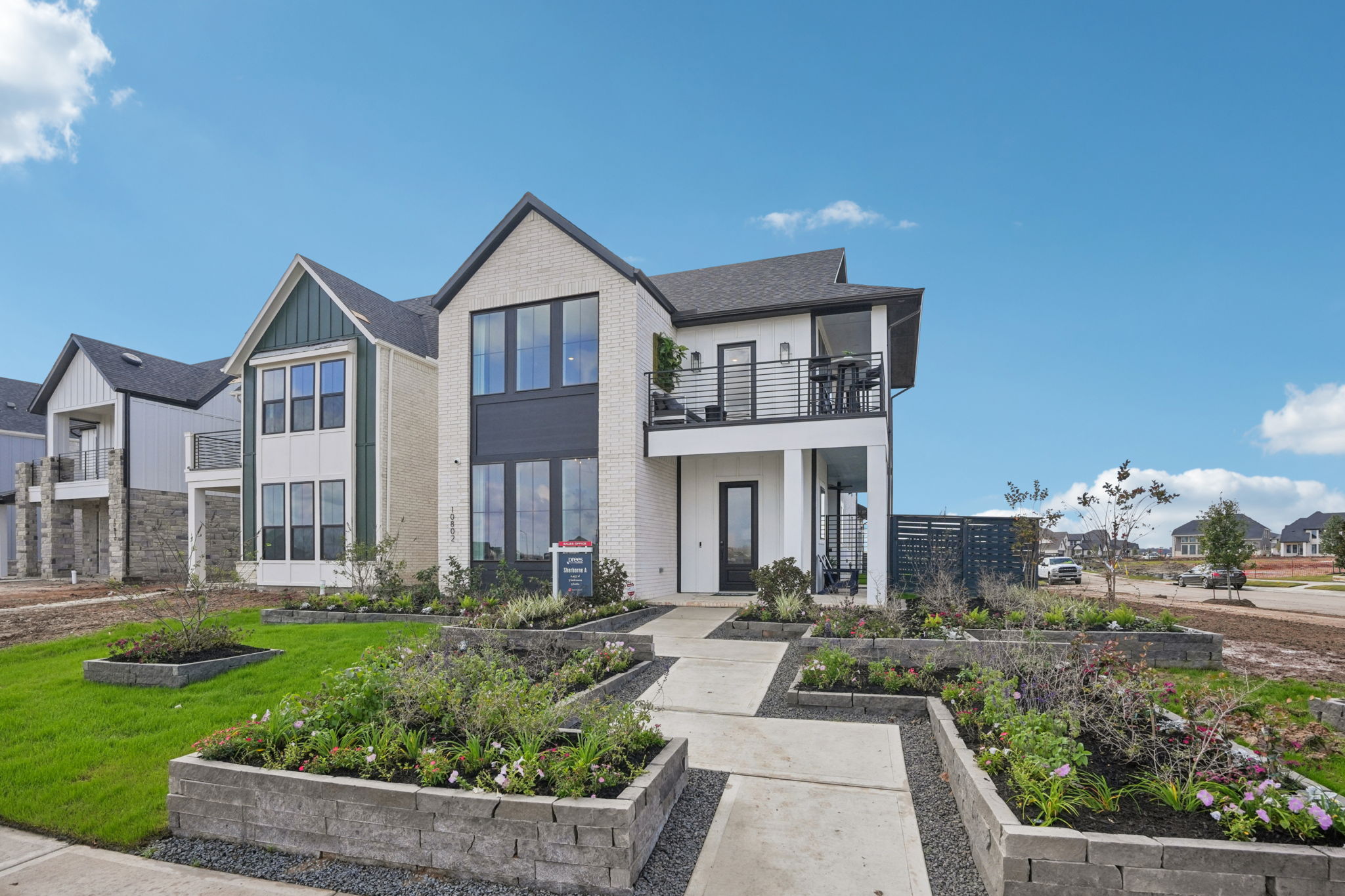 10802 pioneer point-S1912-002