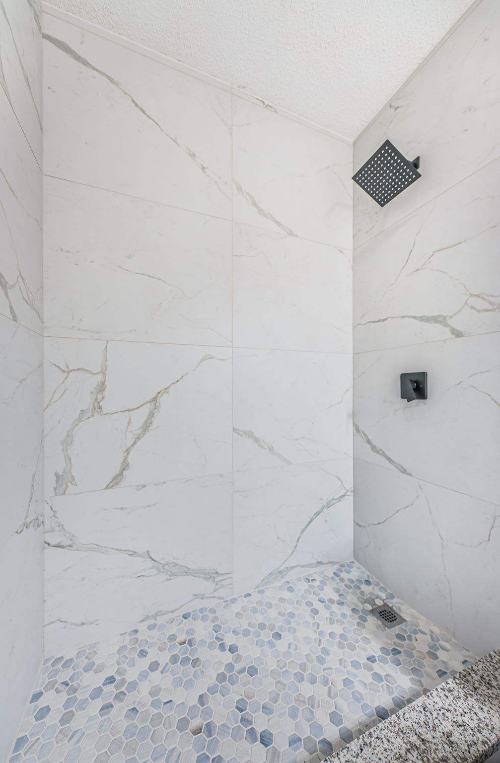 Bathroom 2b