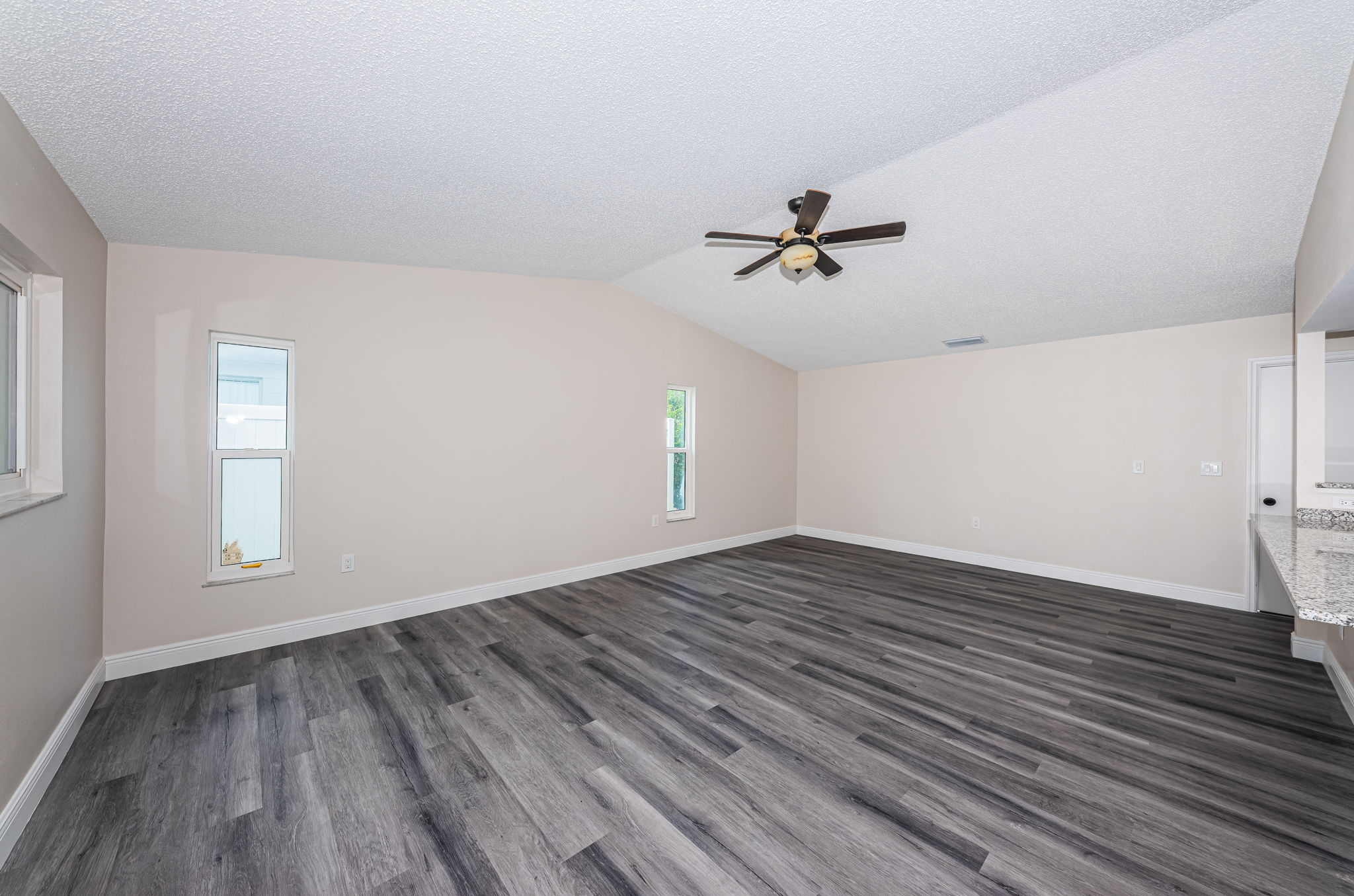 Living Room 4