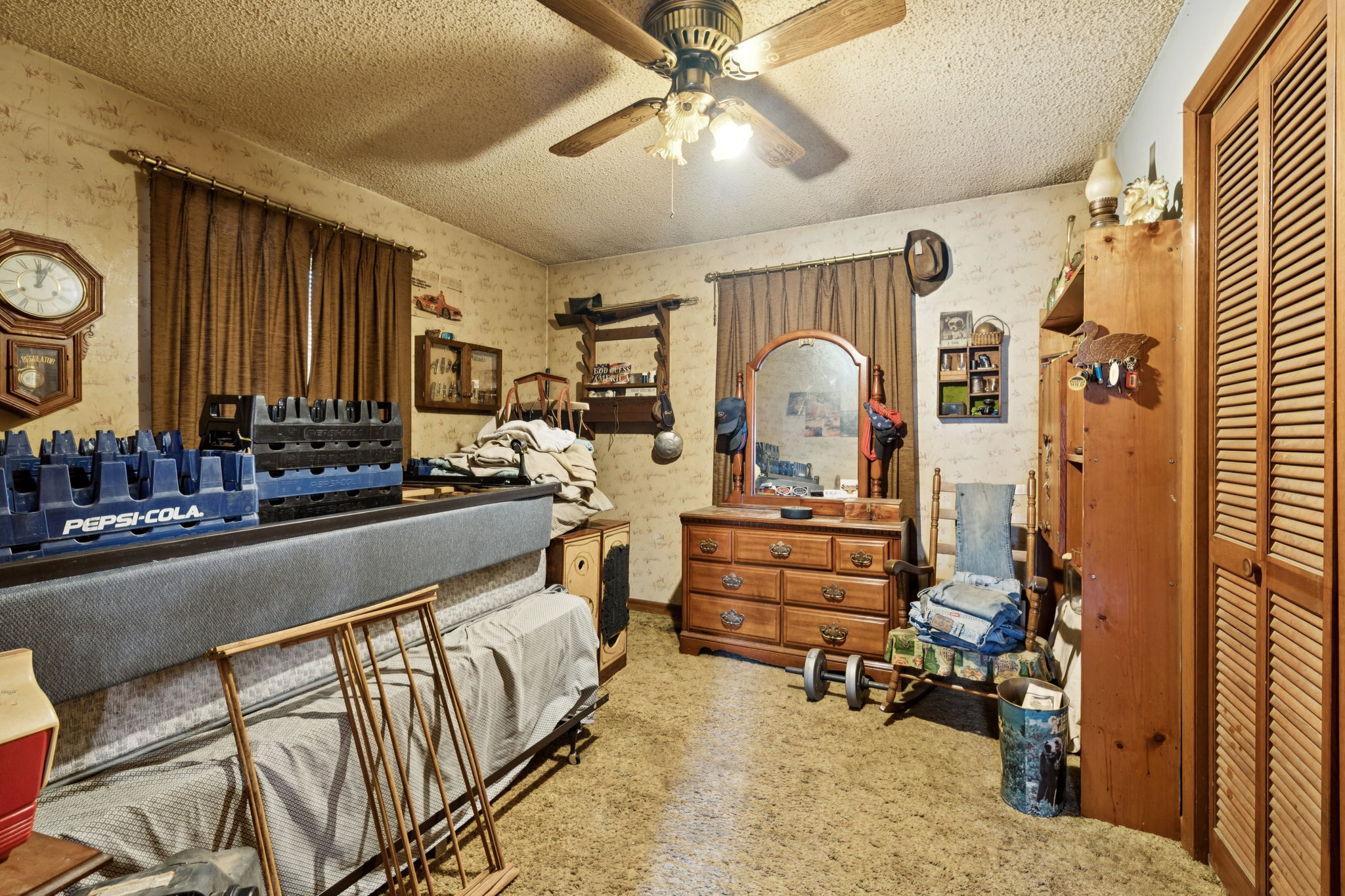  Photo 16