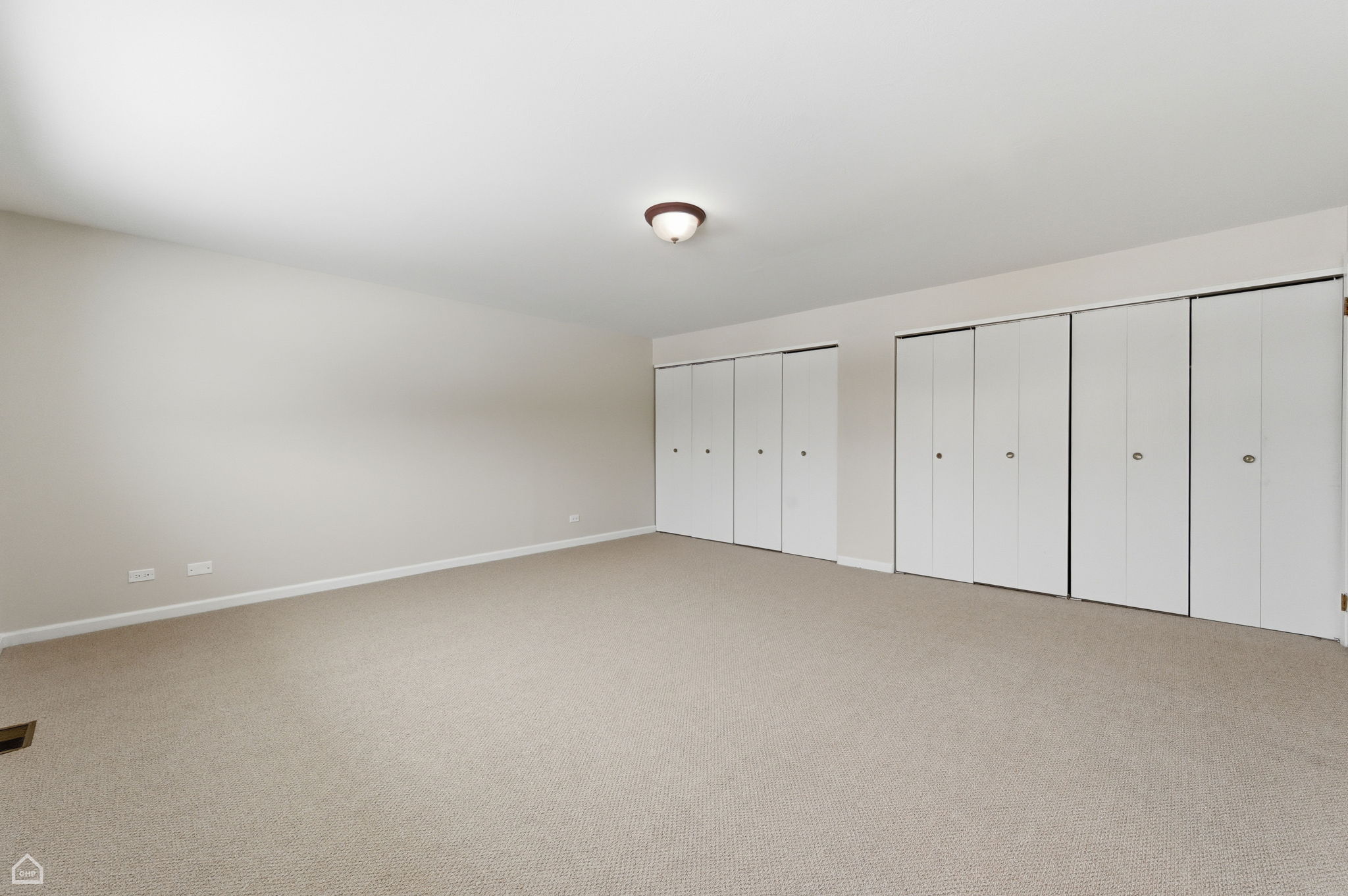 1081 Pinehurst Ln - Jarek Jaroslaw Jastrzebski_CHP2025_022