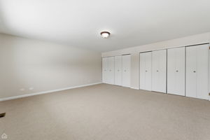 1081 Pinehurst Ln - Jarek Jaroslaw Jastrzebski_CHP2025_022