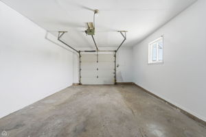 1081 Pinehurst Ln - Jarek Jaroslaw Jastrzebski_CHP2025_028