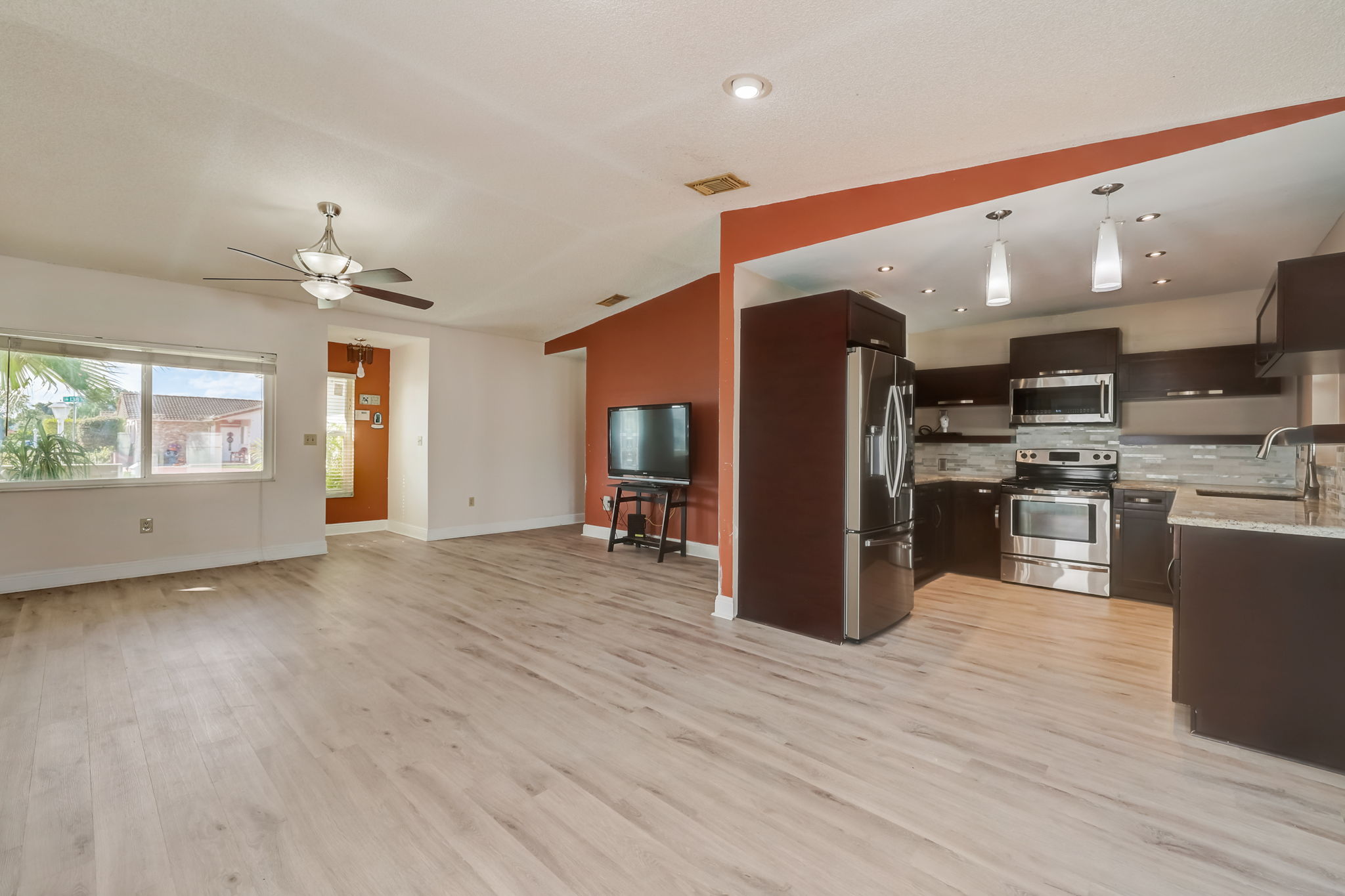 SW 138th Ave-008
