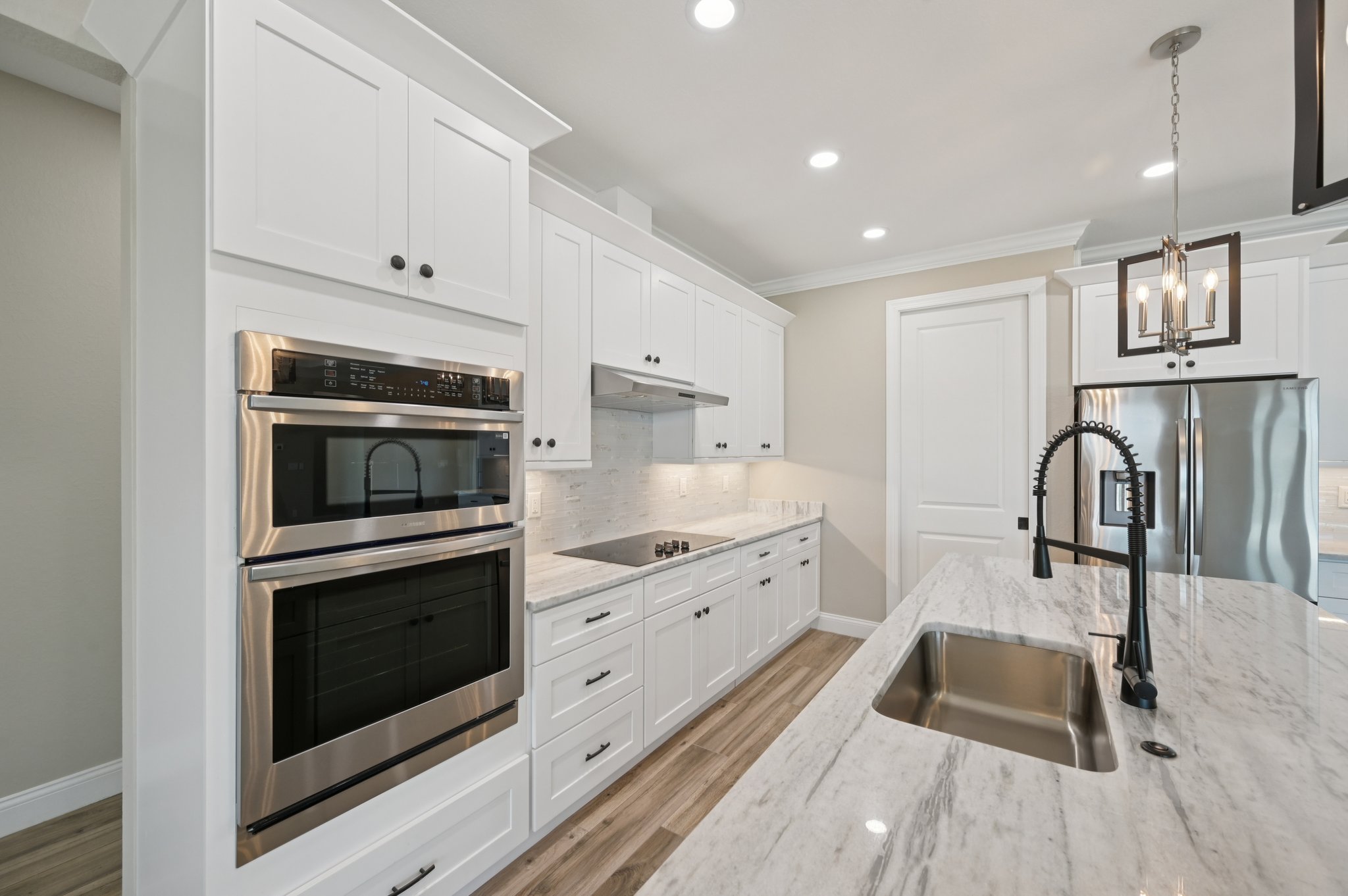 McAlester Cir-S1709-009.jpg