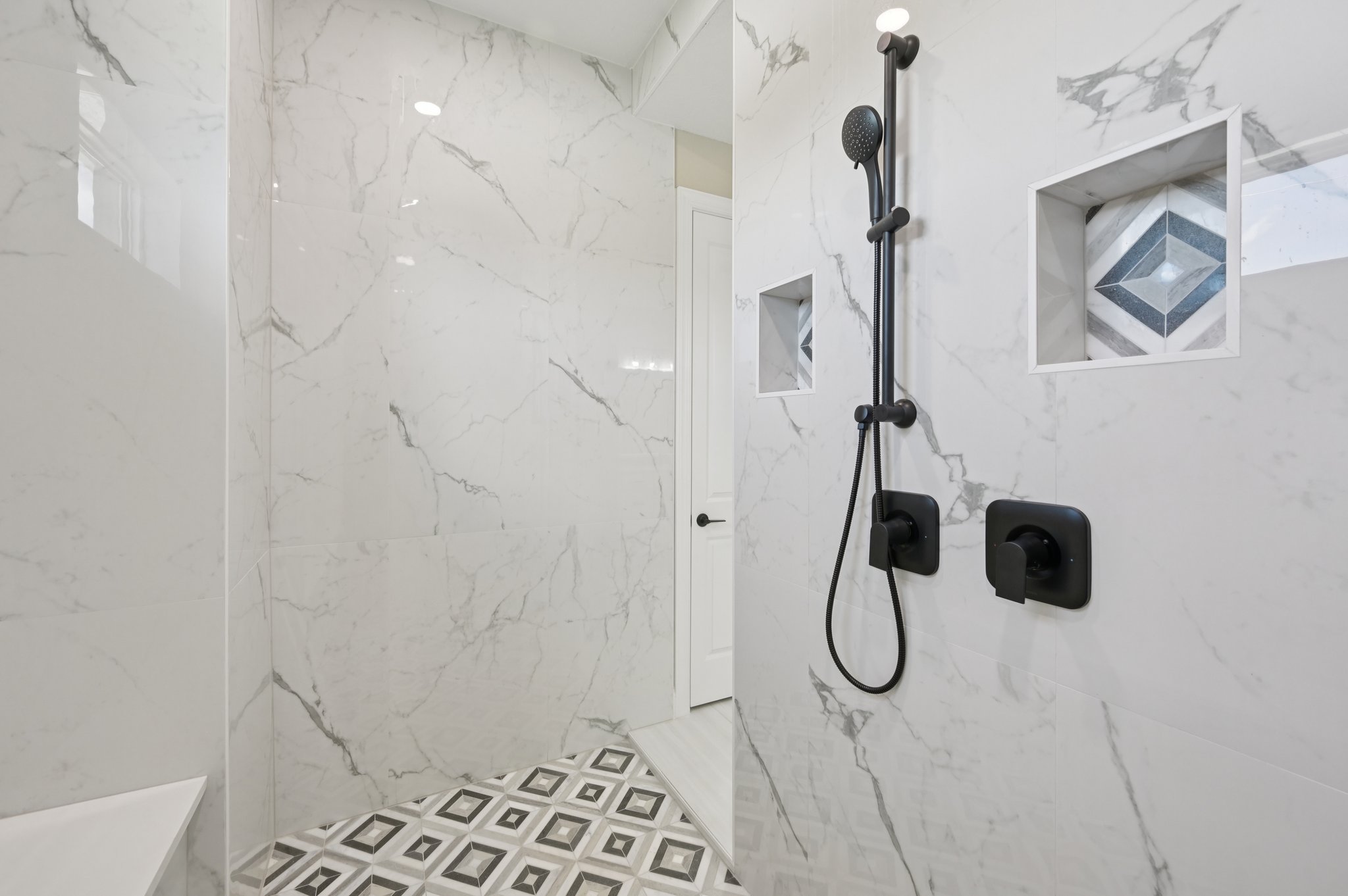 McAlester Cir-S1709-024.jpg