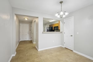 Kensington Park Ave-S1601-007.jpg