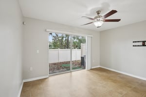 Kensington Park Ave-S1601-009.jpg