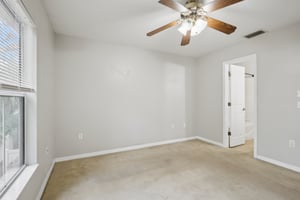 Kensington Park Ave-S1601-026.jpg