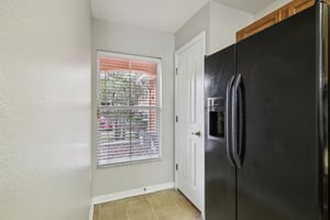 Kensington Park Ave-S1601-030.jpg