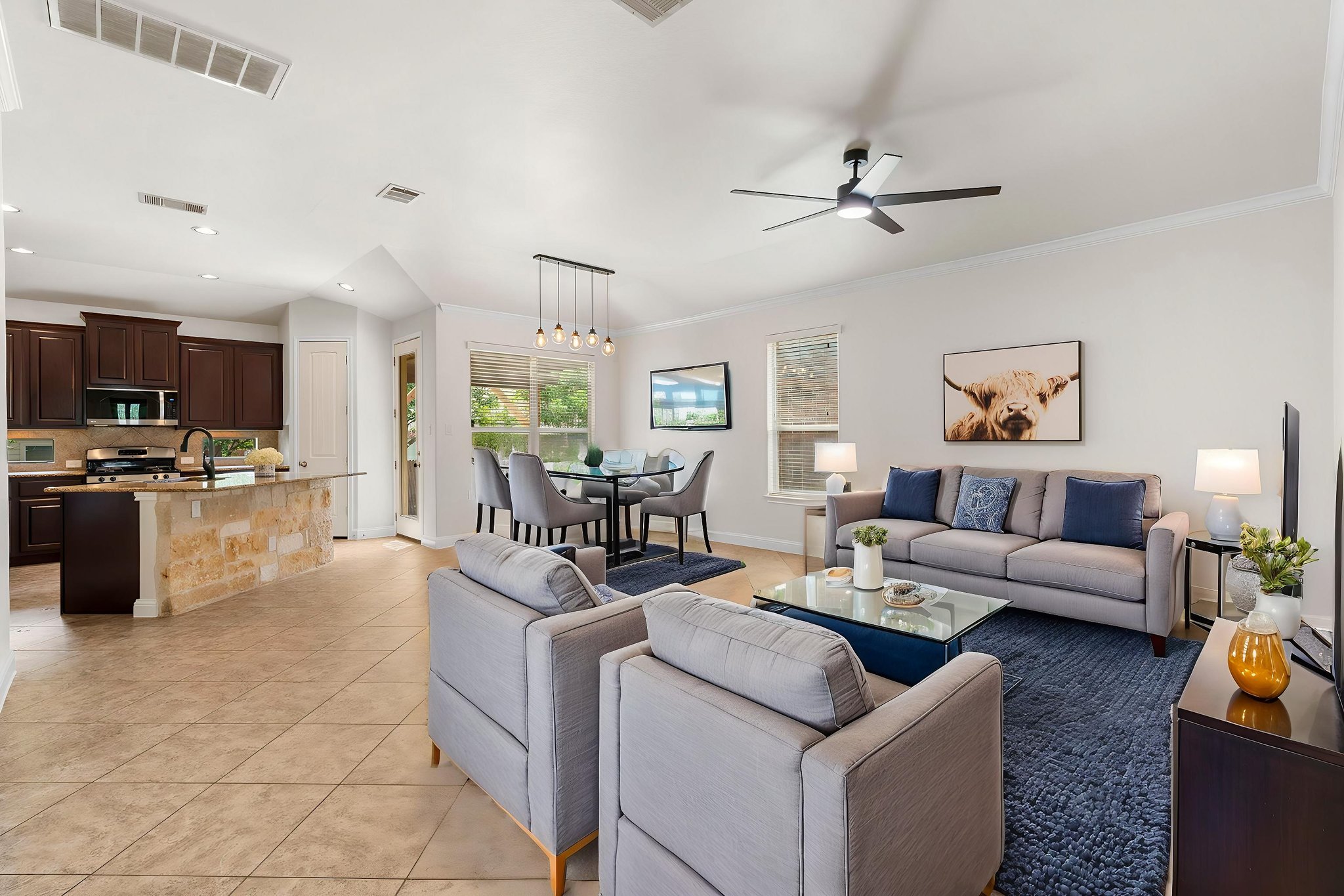 Desert Willow_011 virtually staged.jpeg