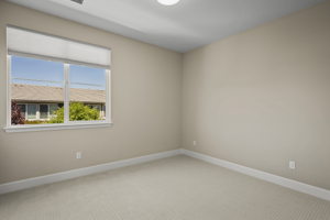 10819 Walnut Ridge Dr, Reno, NV 89521, USA Photo 15