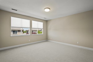 10819 Walnut Ridge Dr, Reno, NV 89521, USA Photo 12