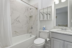  Photo 38
