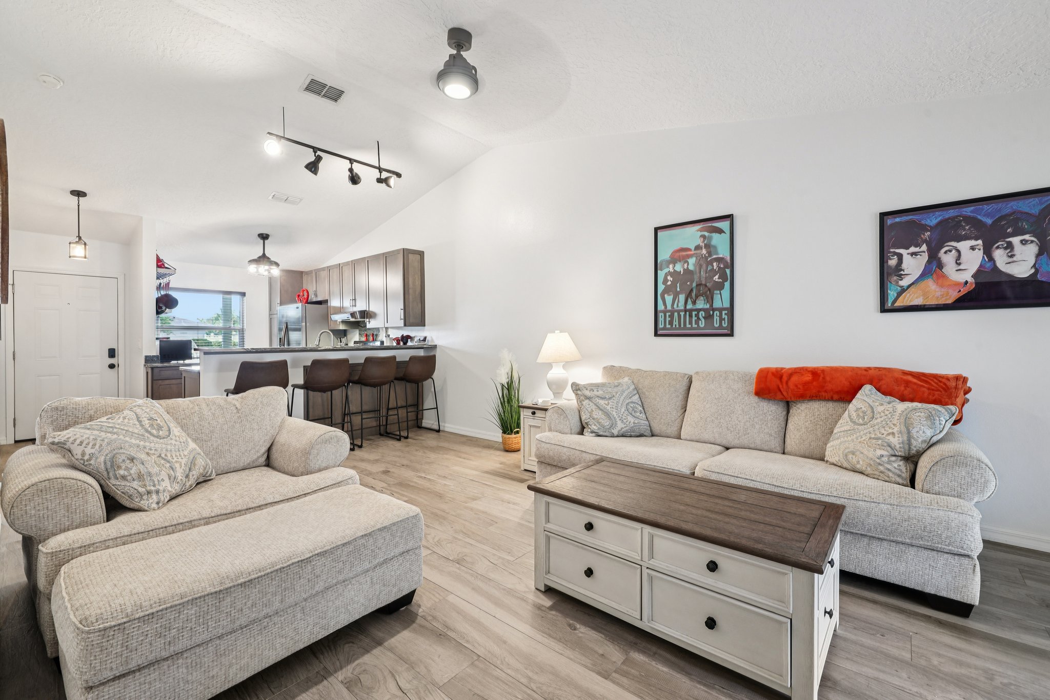 43rd St-S1112-009.jpg