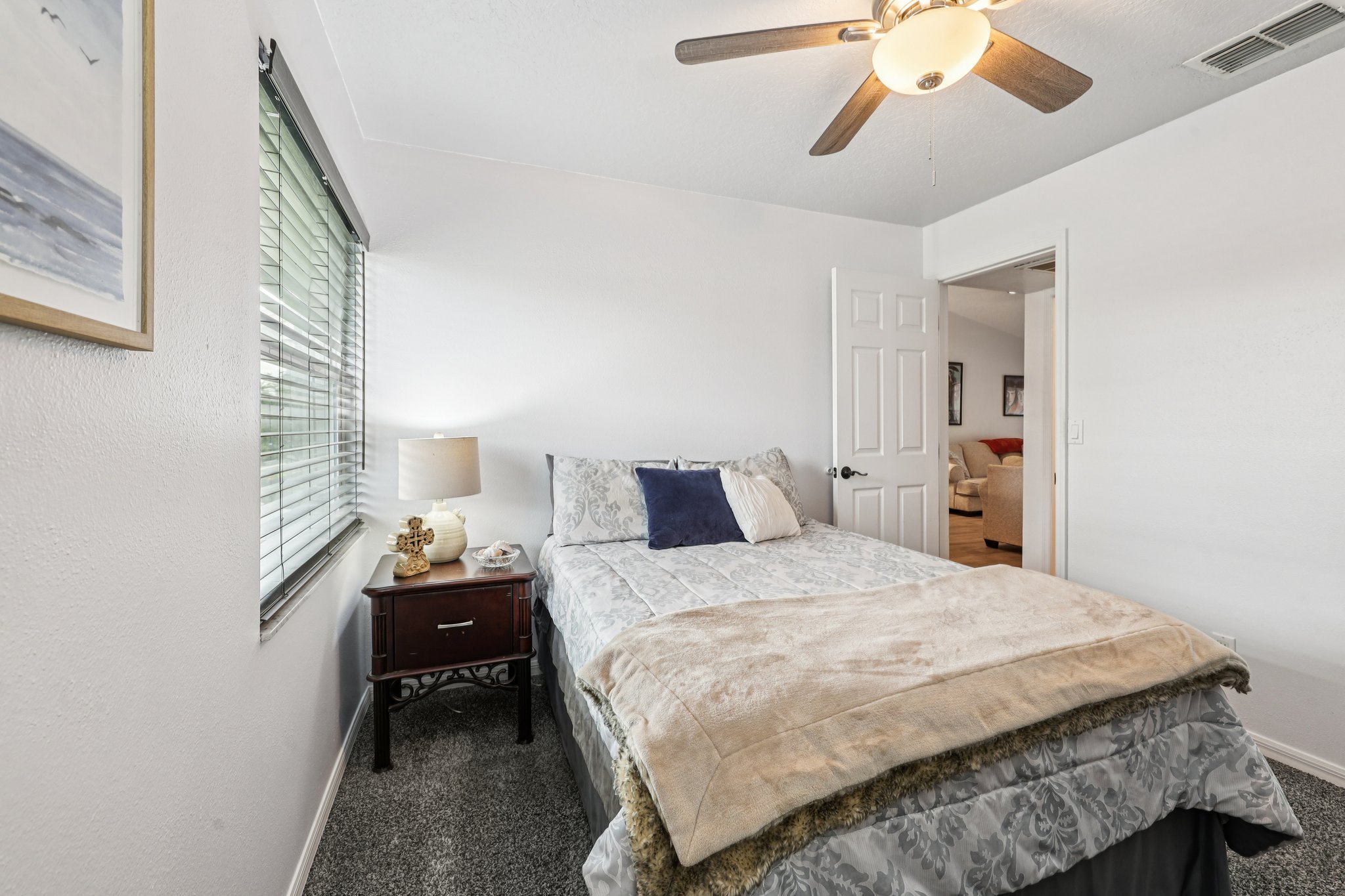 43rd St-S1112-018.jpg