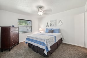 43rd St-S1112-021.jpg