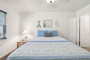 43rd St-S1112-022.jpg