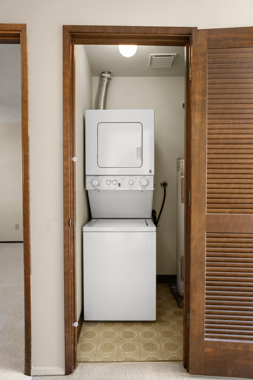 Laundry/Utility Closet