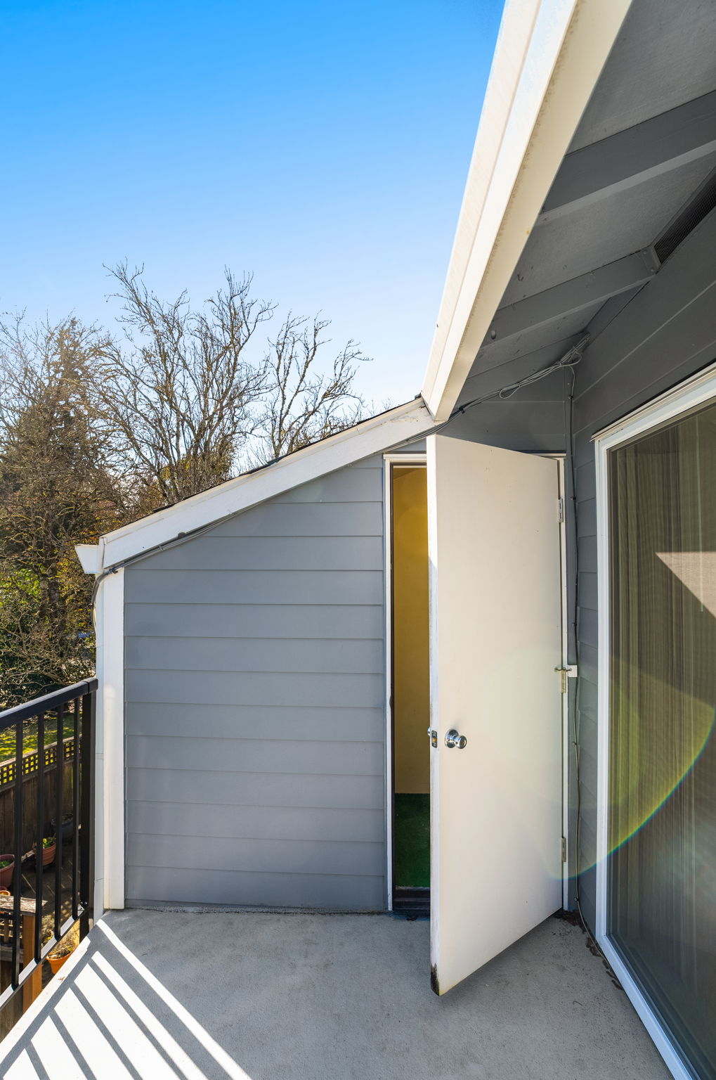 Deck - Storage Closet