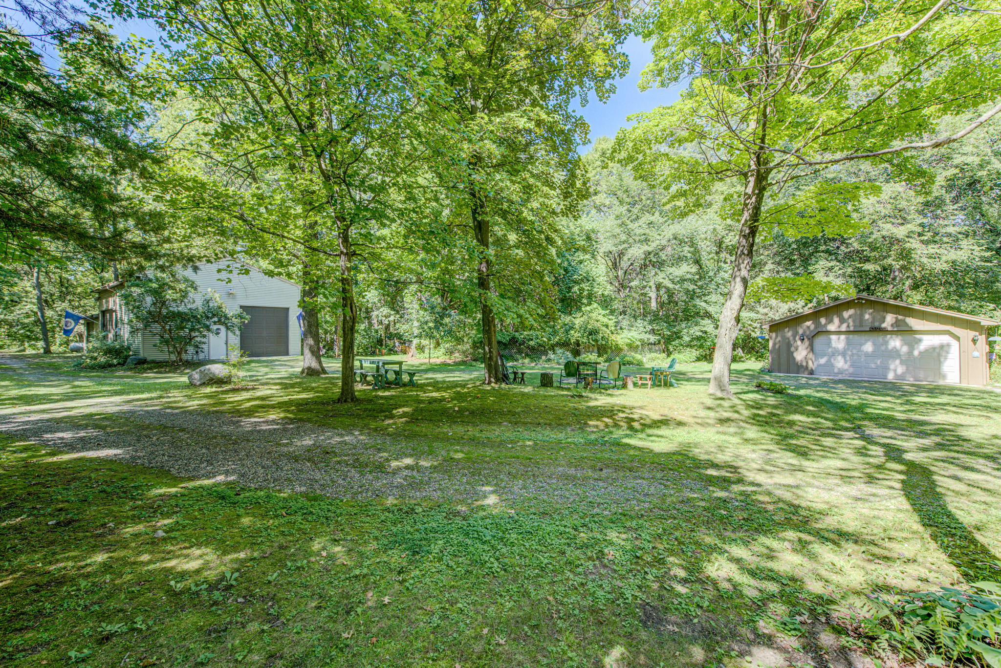 05 Front Yard