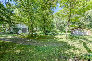 05 Front Yard
