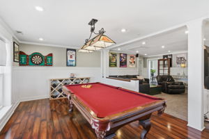  Photo 51