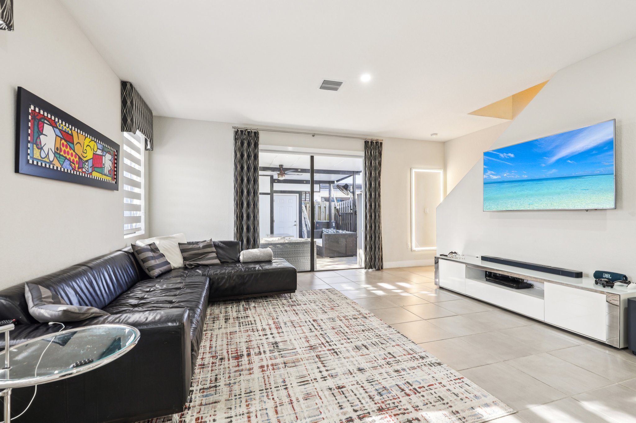 SW 235th St-S2703-006.jpg